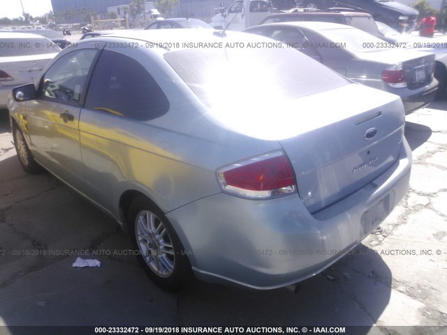 1FAHP33N98W115475 - 2008 FORD FOCUS SE/SEL/SES Light Blue photo 3