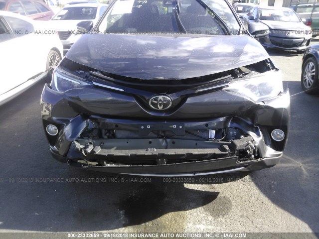 JTMWFREV3JJ730935 - 2018 TOYOTA RAV4 ADVENTURE/XLE GRAY photo 6