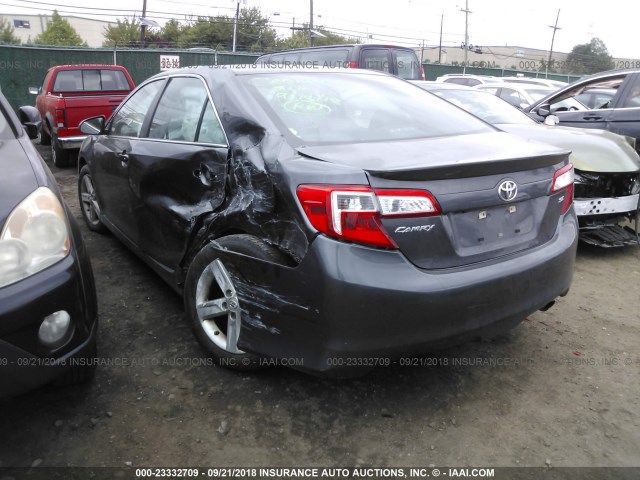 4T1BF1FK4EU462871 - 2014 TOYOTA CAMRY L/SE/LE/XLE Boz foto 3