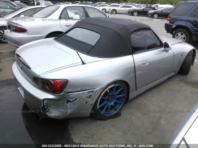 JHMAP11412T005537 - 2002 HONDA S2000 SILVER photo 4