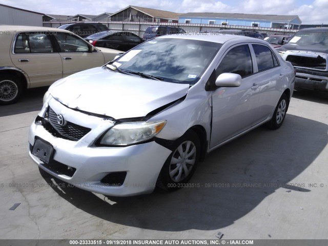 1NXBU4EE5AZ361061 - 2010 TOYOTA COROLLA S/LE/XLE SILVER photo 2