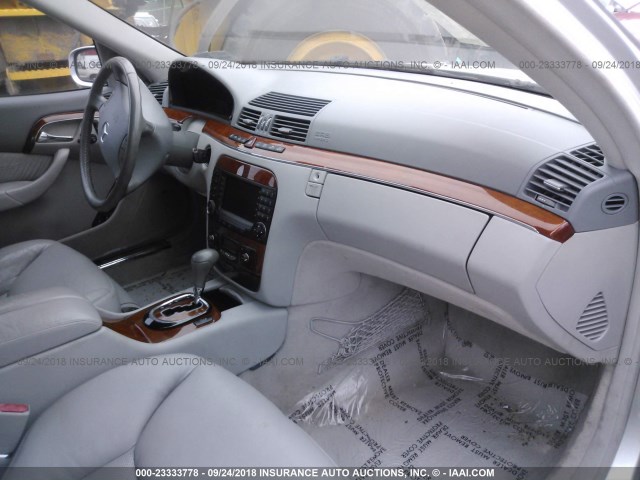 WDBNG83J85A450600 - 2005 MERCEDES-BENZ S 430 4MATIC SILVER photo 5