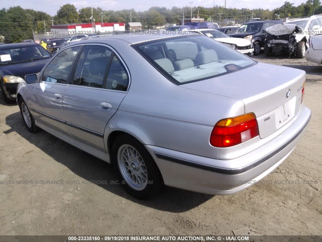 WBADM6340YGU25144 - 2000 BMW 528 I AUTOMATIC SILVER photo 3