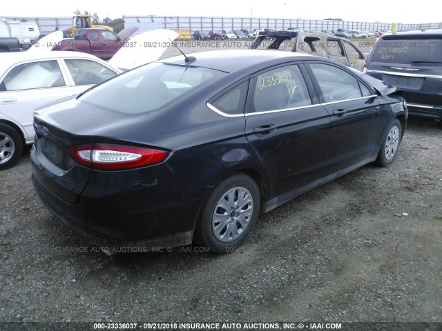 3FA6P0G72DR198973 - 2013 FORD FUSION S BLACK photo 4