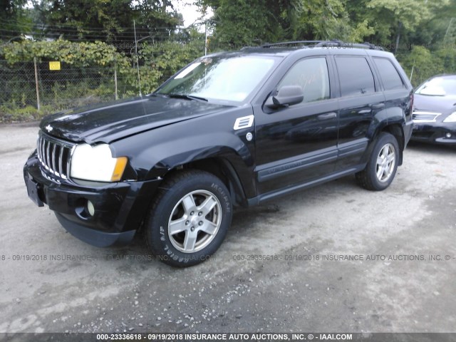 1J4HR48N25C691449 - 2005 JEEP GRAND CHEROKEE LAREDO/COLUMBIA/FREEDOM შავი ფოტო 2