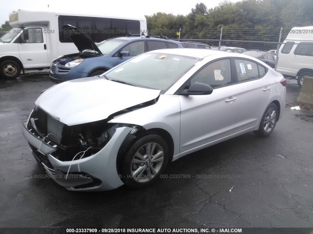 KMHD84LF3HU223991 - 2017 HYUNDAI ELANTRA SE/VALUE/LIMITED SILVER photo 2