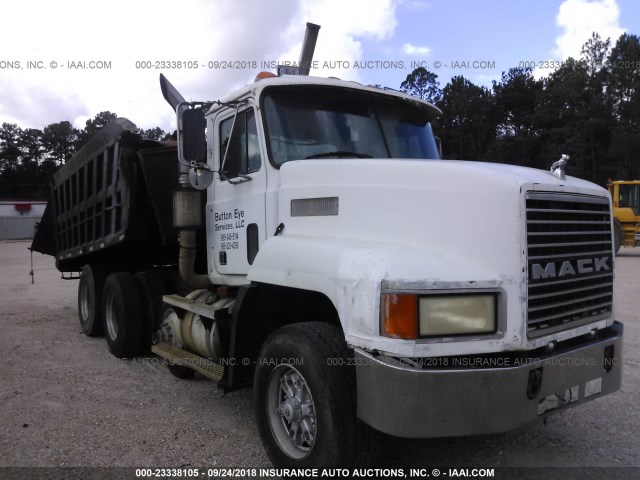 1M2AA13YXPW025256 - 1993 MACK CH613 CH600 WHITE photo 1