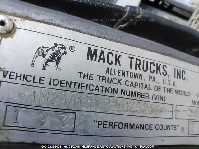 1M2AA13YXPW025256 - 1993 MACK CH613 CH600 WHITE photo 10