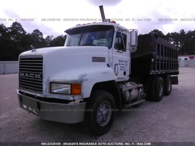 1M2AA13YXPW025256 - 1993 MACK CH613 CH600 WHITE photo 2