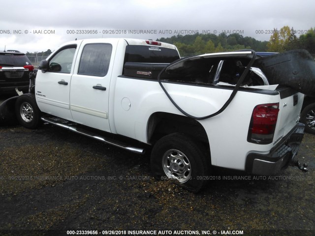 1GTHC53649F140893 - 2009 GMC SIERRA C2500 SLE WHITE photo 3