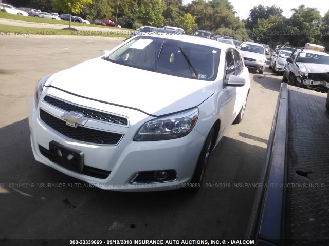 1G11E5SA4DU141265 - 2013 CHEVROLET MALIBU 2LT WHITE photo 2