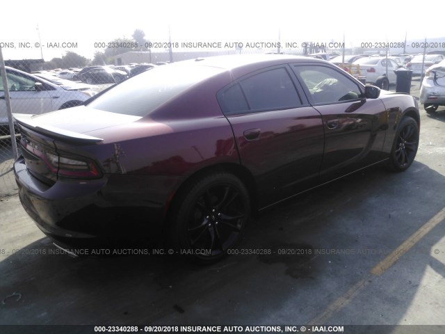 2C3CDXBG6HH609528 - 2017 DODGE CHARGER SE RED photo 4