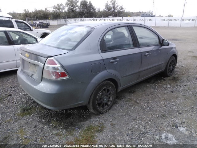 KL1TD5DE3AB072800 - 2010 CHEVROLET AVEO LS/LT GRAY photo 4