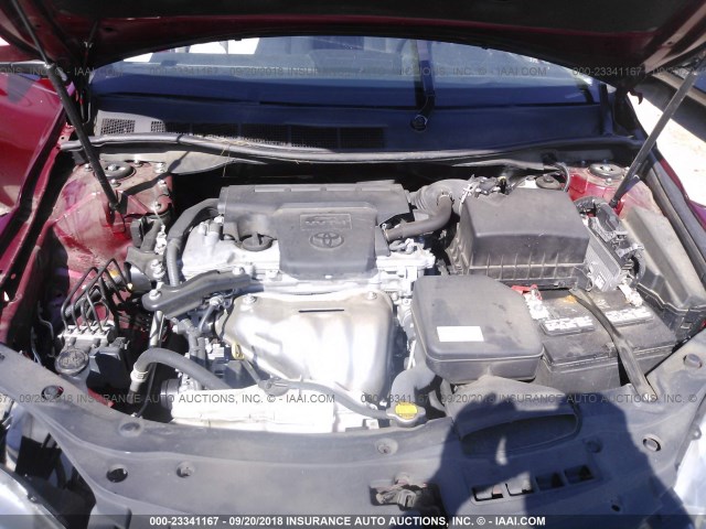 4T1BF1FK4GU501395 - 2016 TOYOTA CAMRY LE/XLE/SE/XSE RED photo 10