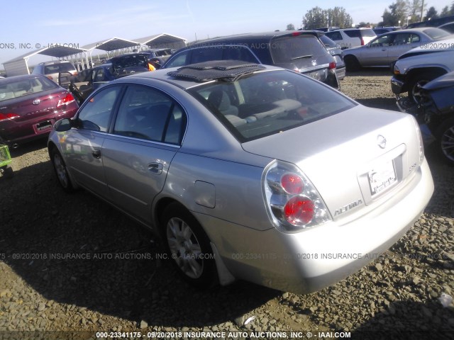 1N4AL11D35C167483 - 2005 NISSAN ALTIMA S/SL GRAY photo 3