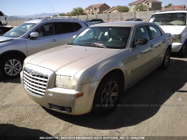 2C3KA53G66H382961 - 2006 CHRYSLER 300 TOURING GOLD photo 2