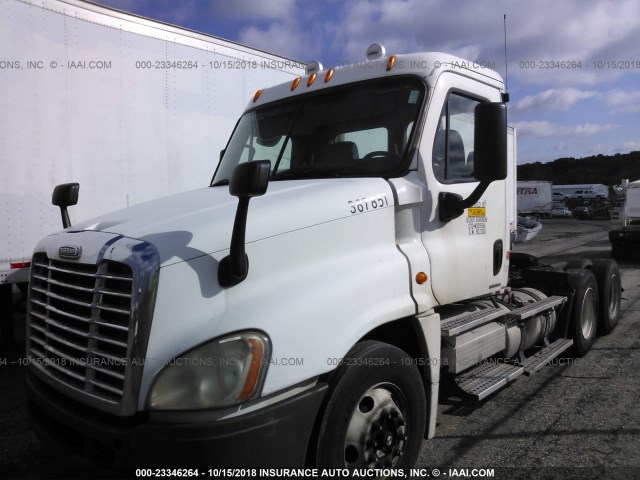 1FUJGECK39LAG3820 - 2009 FREIGHTLINER CASCADIA 125  Unknown photo 2