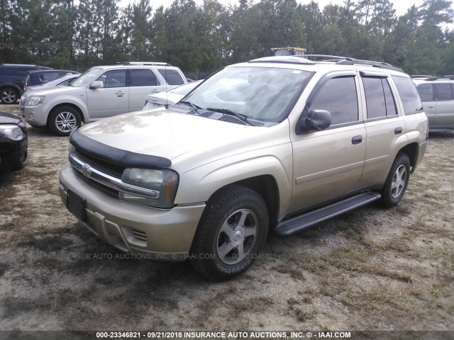 1GNDS13S562237036 - 2006 CHEVROLET TRAILBLAZER LS/LT GOLD photo 2