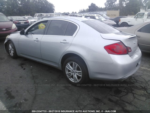 JN1DV6AR6BM450561 - 2011 INFINITI G25 SILVER photo 3