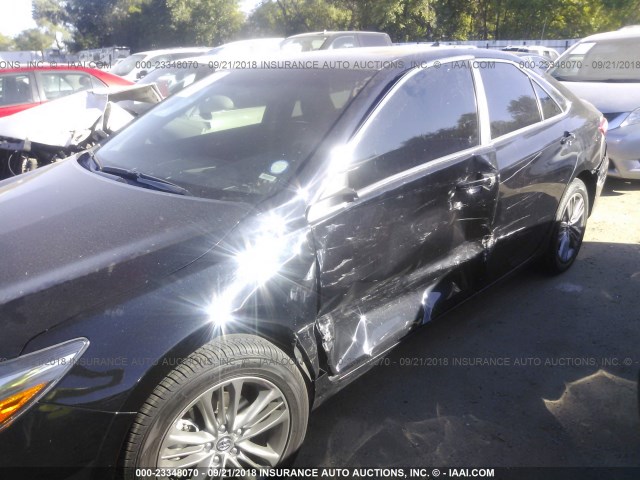 4T1BF1FK9HU753712 - 2017 TOYOTA CAMRY LE/XLE/SE/XSE BLACK photo 6