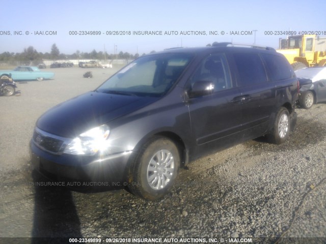 KNDMG4C78C6465804 - 2012 KIA SEDONA LX GRAY photo 2