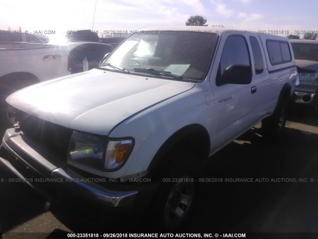 4TAWN72N9YZ616800 - 2000 TOYOTA TACOMA XTRACAB WHITE photo 2