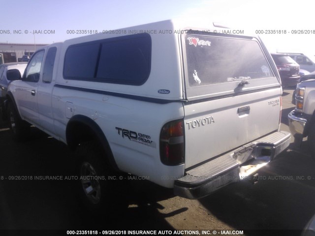 4TAWN72N9YZ616800 - 2000 TOYOTA TACOMA XTRACAB WHITE photo 3