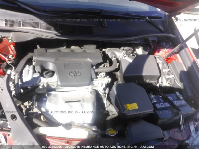 4T1BF1FK0EU828261 - 2014 TOYOTA CAMRY L/SE/LE/XLE წითელი ფოტო 10