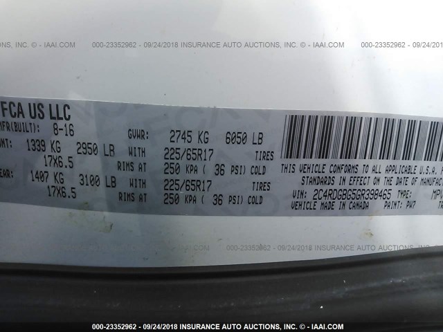 2C4RDGBG5GR398465 - 2016 DODGE GRAND CARAVAN SE WHITE photo 9