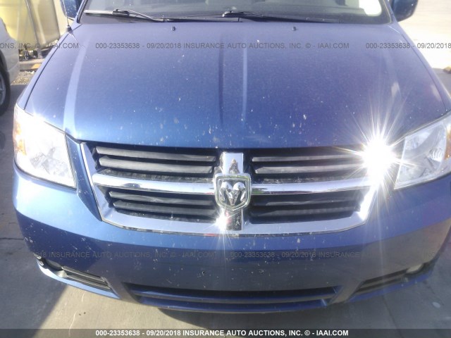 2D4RN5D11AR296875 - 2010 DODGE GRAND CARAVAN SXT BLUE photo 6