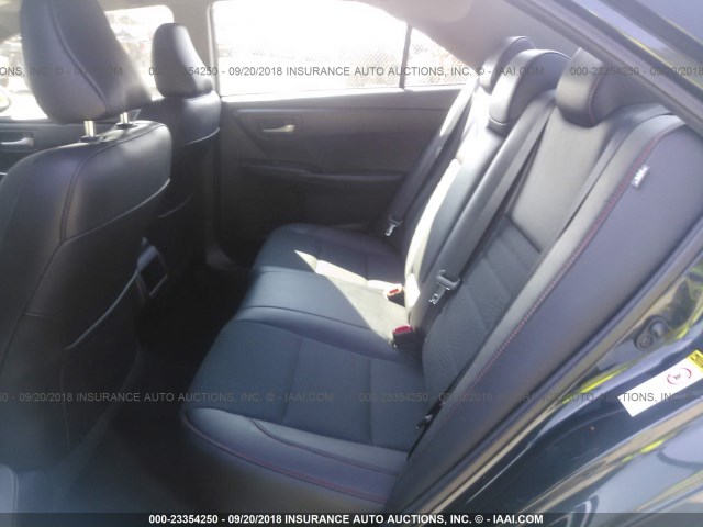 4T1BF1FK5HU400139 - 2017 TOYOTA CAMRY LE/XLE/SE/XSE BLACK photo 8