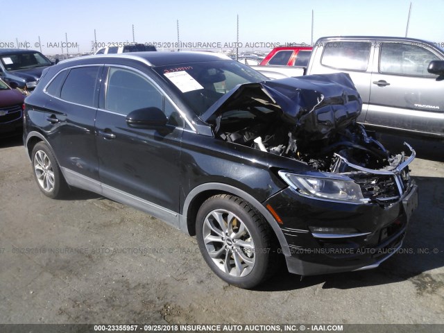 5LMCJ1A9XFUJ05698 - 2015 LINCOLN MKC BLACK photo 1