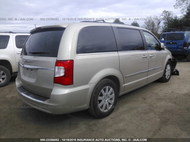 2C4RC1BGXDR559128 - 2013 CHRYSLER TOWN & COUNTRY TOURING TAN photo 4