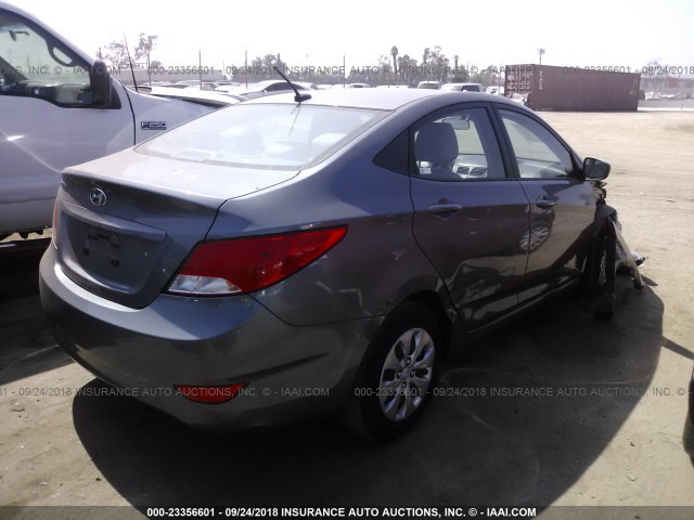 KMHCT4AE2HU235845 - 2017 HYUNDAI ACCENT SE GRAY photo 4