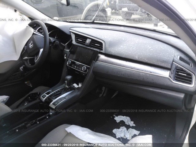 JHMFC1F7XJX004821 - 2018 HONDA CIVIC EXL WHITE photo 5