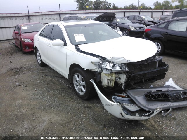 JTNBE46K873004442 - 2007 TOYOTA CAMRY NEW GENERAT CE/LE/XLE/SE WHITE photo 1