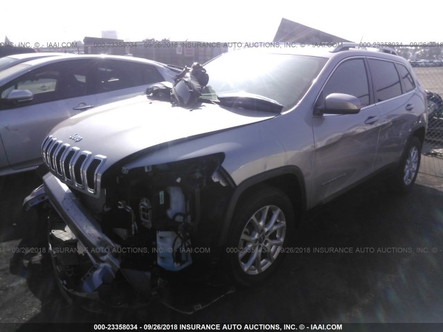 1C4PJLCB6JD605287 - 2018 JEEP CHEROKEE LATITUDE GRAY photo 2