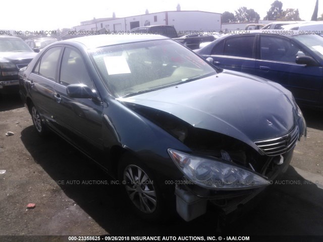 4T1BF32K55U103675 - 2005 TOYOTA CAMRY LE/XLE/SE GREEN photo 1