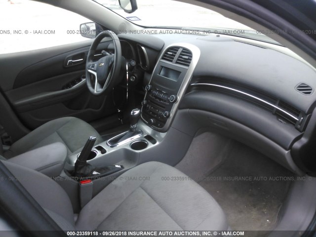 1G11B5SL6FF149935 - 2015 CHEVROLET MALIBU LS 灰色 照片 5