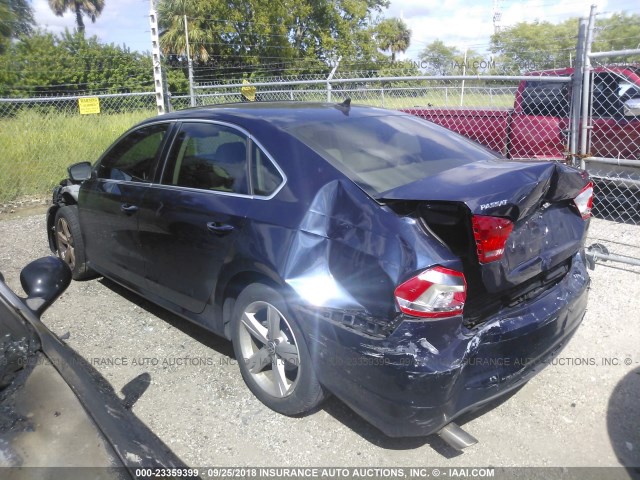 1VWBH7A36DC016918 - 2013 VOLKSWAGEN PASSAT SE BLUE photo 3