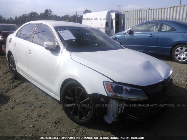 3VWB17AJ6EM380890 - 2014 VOLKSWAGEN JETTA SE WHITE photo 1