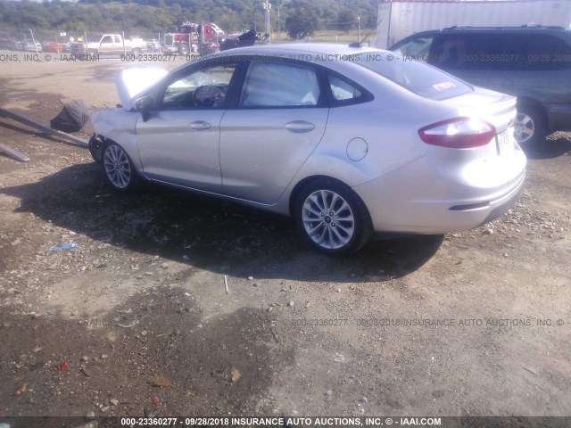 3FADP4BJ4EM139763 - 2014 FORD FIESTA SE SILVER photo 3