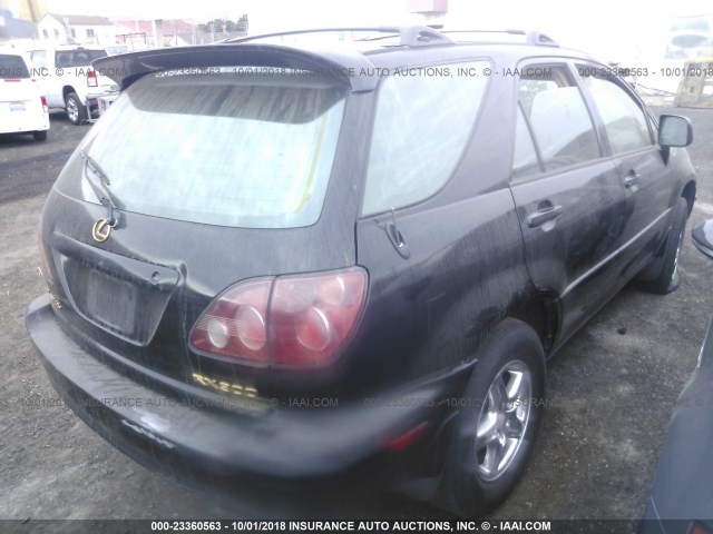 JT6GF10U3Y0074408 - 2000 LEXUS RX 300 BLACK photo 4