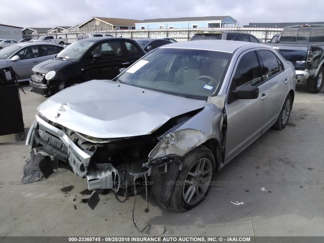 3FAHP0GA5CR272843 - 2012 FORD FUSION S SILVER photo 2