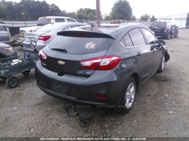 3G1BE6SM4HS548903 - 2017 CHEVROLET CRUZE LT GRAY photo 4