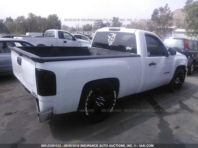 1GCPCPEX5AZ228481 - 2010 CHEVROLET SILVERADO C1500 WHITE photo 4