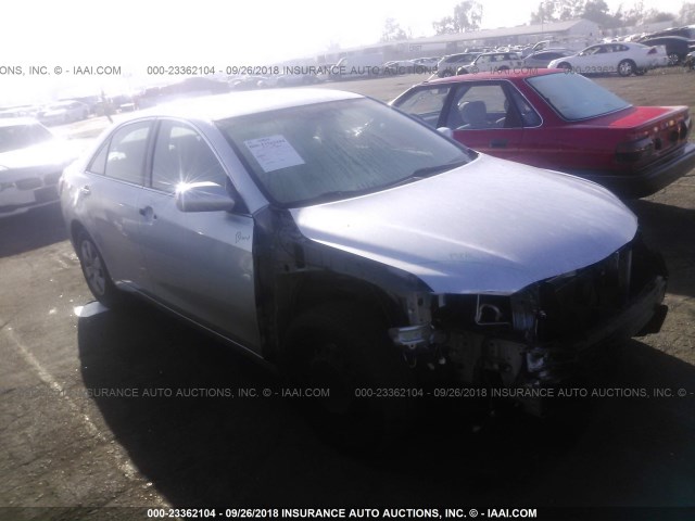JTNBE46K773083019 - 2007 TOYOTA CAMRY NEW GENERAT CE/LE/XLE/SE SILVER photo 1