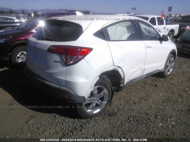 3CZRU6H36JM700496 - 2018 HONDA HR-V LX WHITE photo 4