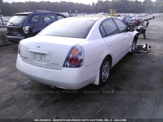 1N4AL11D32C279051 - 2002 NISSAN ALTIMA S/SL WHITE photo 4