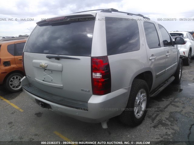 1GNEC23389R195540 - 2009 CHEVROLET TAHOE C1500 LT GRAY photo 4